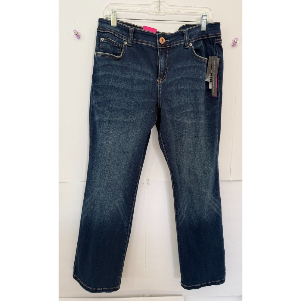 INC InternationalConcepts NWT Womens Jeans BootLeg 14 P Short Chevron Whiskering